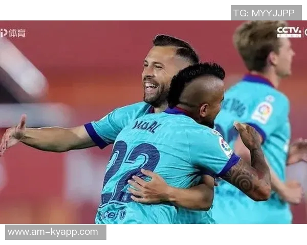 阿尔巴表现惊艳传射建功四次关键传球评分高达九点七分