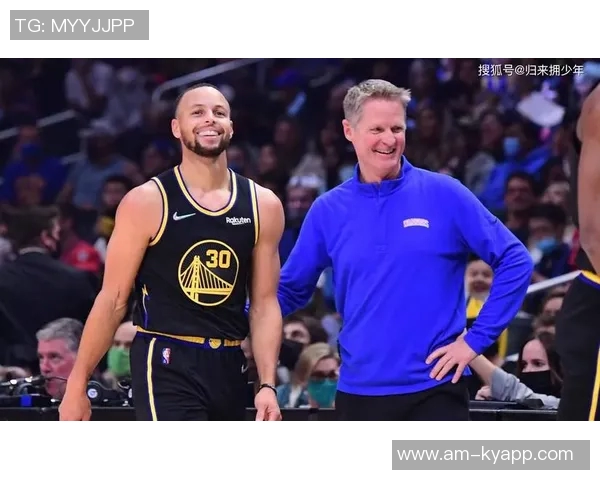 科尔表示库里感冒症状改善将根据未来情况决定周一出战与否